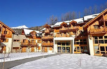 Nemea L'adret Aparthotel 4*